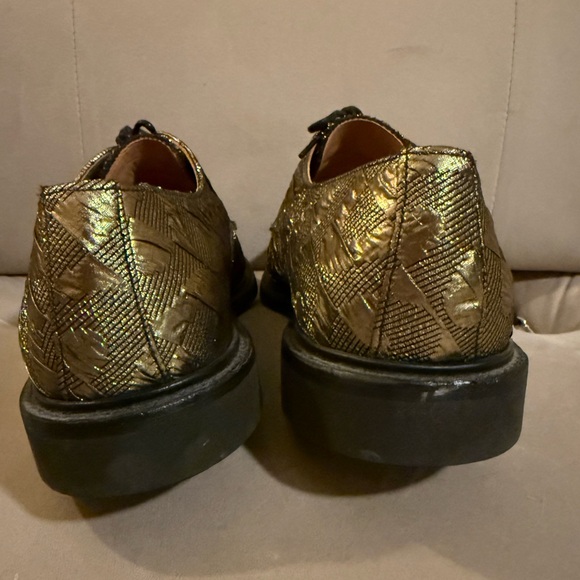 Mr Turk Gold Textured Sanders & Sanders Oxford Shoe - Picture 3 of 8